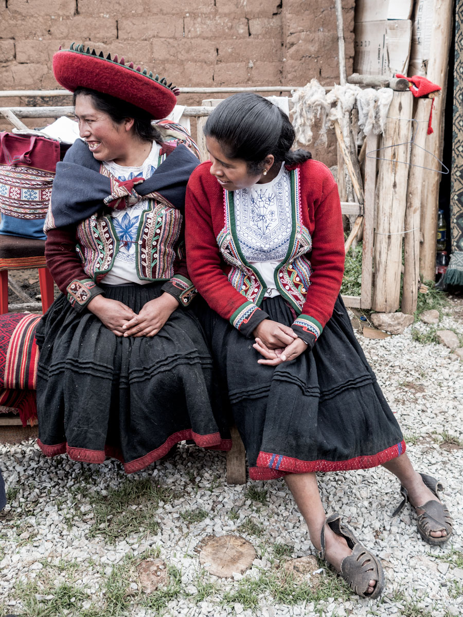 Peru-Andean-weavers-community-1